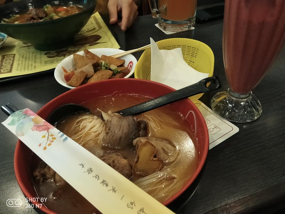 台中歐吉複合式餐飲崇德店 打油诗旅人morgan